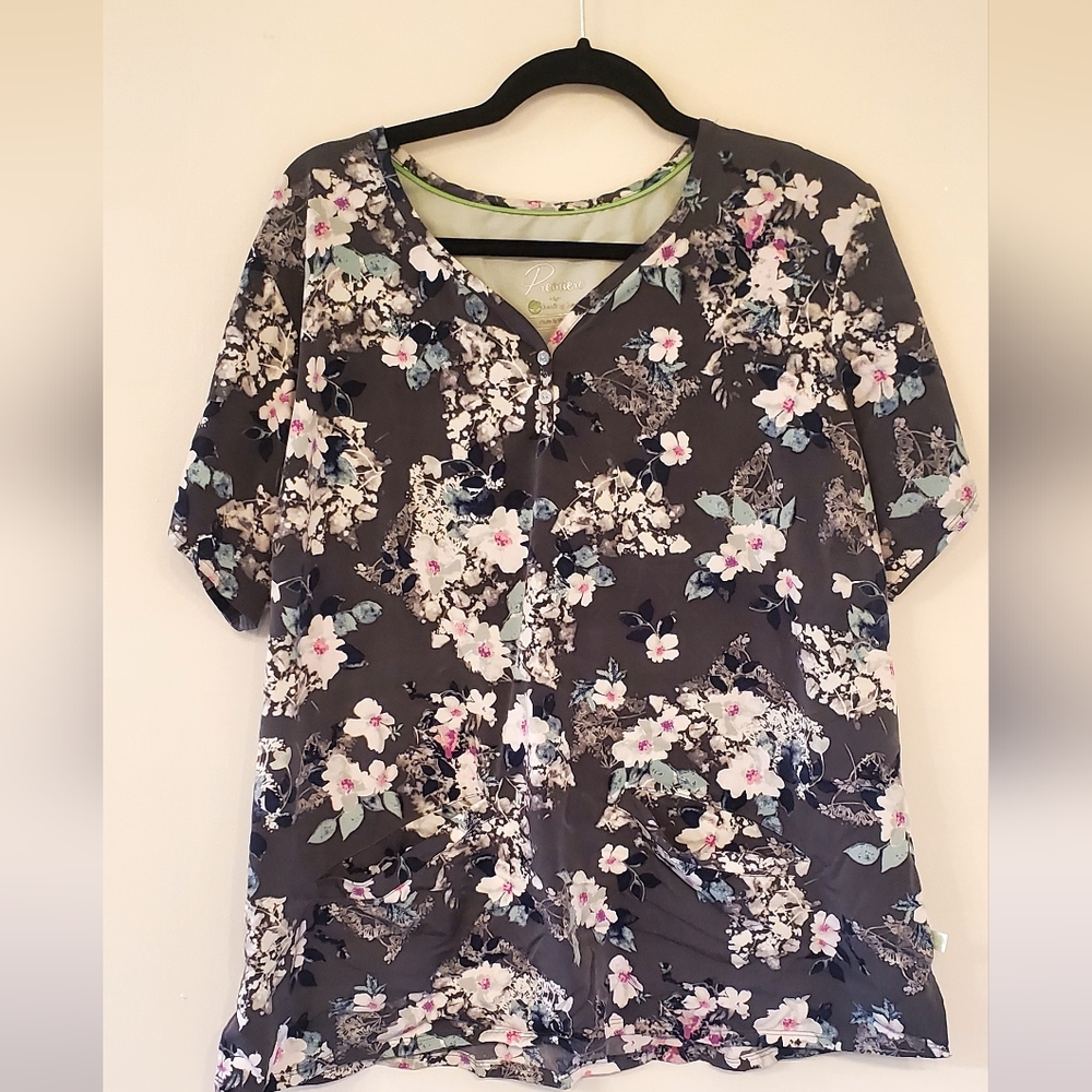 Healing Hands Scrub Top